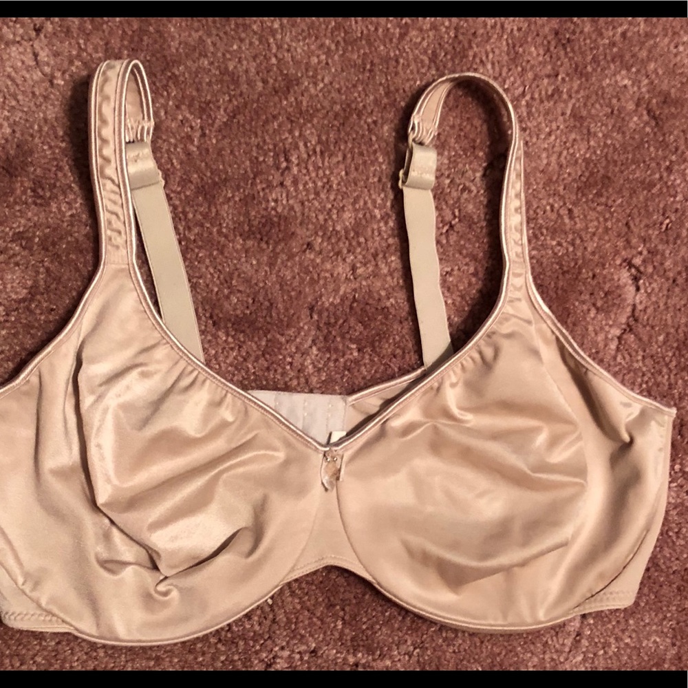 Women’s Bra Size 40DD